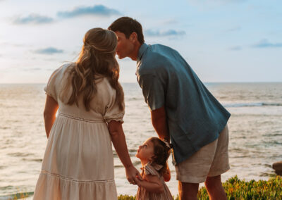 Native San Diego Family Photographer. Most diverse and qualified family session photographer in San Diego. Best Local San Diego Photographer