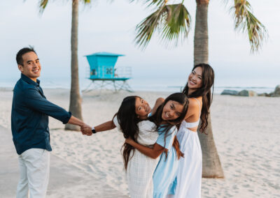 Coronado Family Holiday Photographer. Most diverse and qualified family session photographer in San Diego. Best Local San Diego Photographer